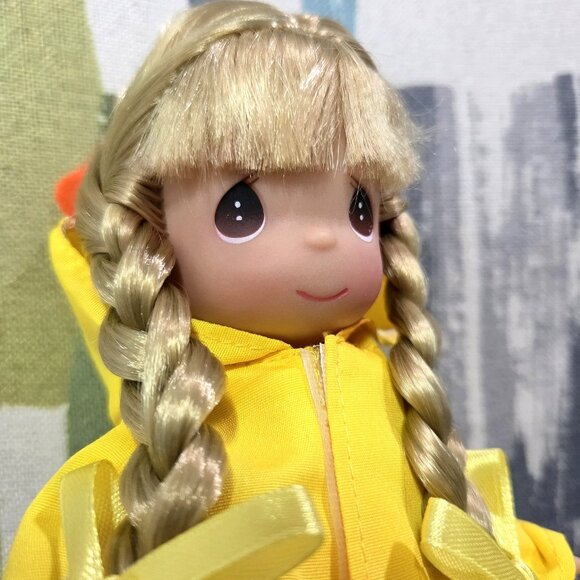 Vtg Precious Moments You Crack Me Up Doll Yellow Raincoat Duck Hat Wellies Colle - Picture 6 of 12